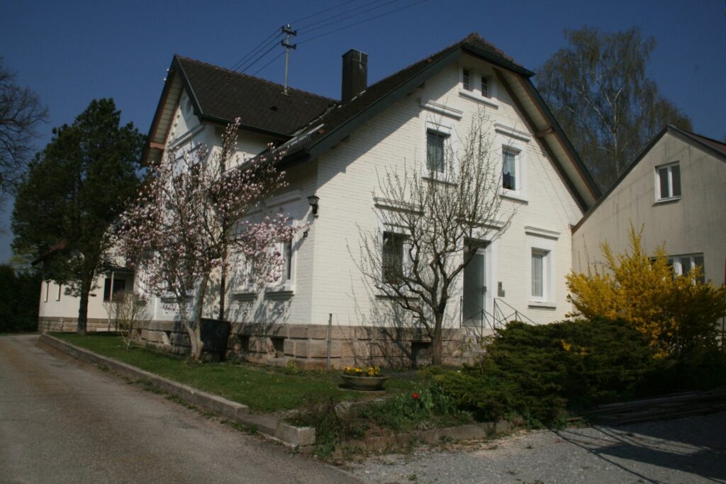 Gschwend - Frickenhofer Str - Hausnummer 33 - 2007000000